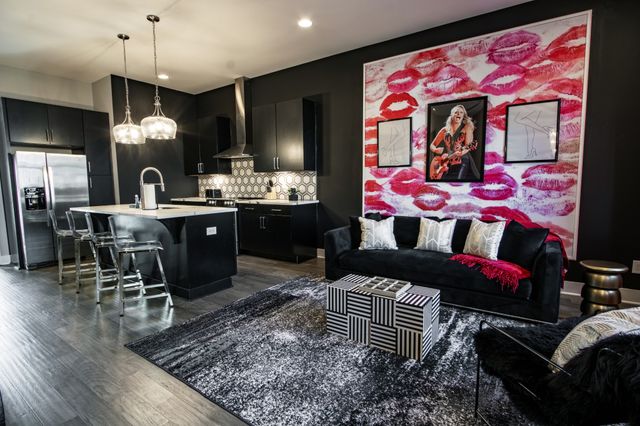 1411 Napoleon St, Nashville, TN 37207