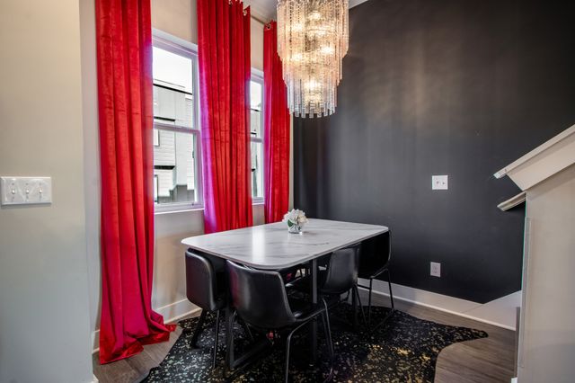 1411 Napoleon St, Nashville, TN 37207