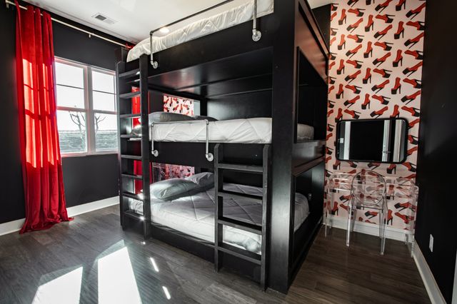 1411 Napoleon St, Nashville, TN 37207