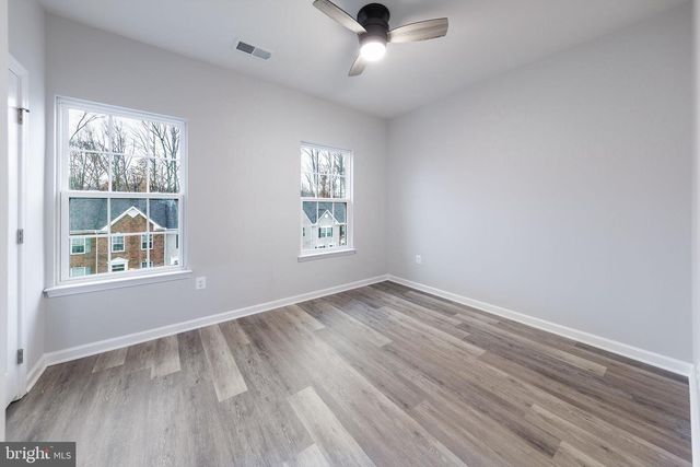 322 ROLLING VALLEY DR, Fredericksburg, VA 22405