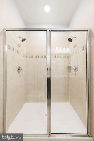 322 ROLLING VALLEY DR, Fredericksburg, VA 22405