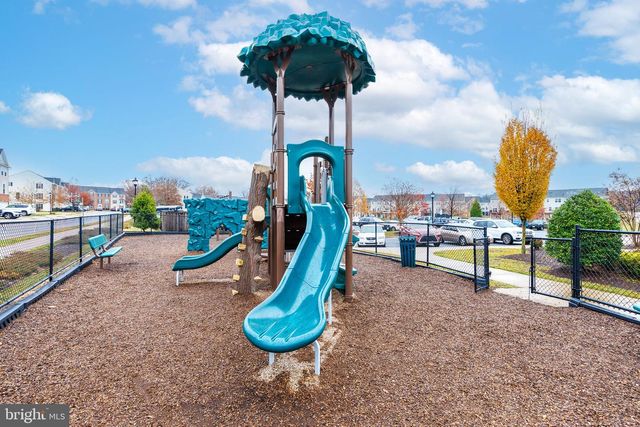 322 ROLLING VALLEY DR, Fredericksburg, VA 22405