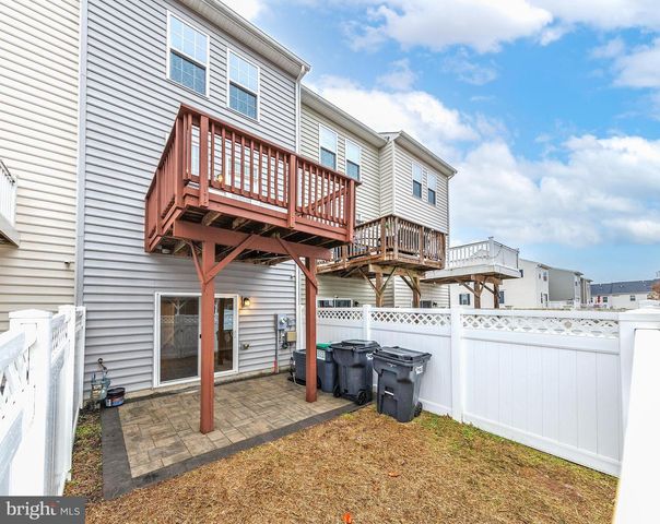 322 ROLLING VALLEY DR, Fredericksburg, VA 22405