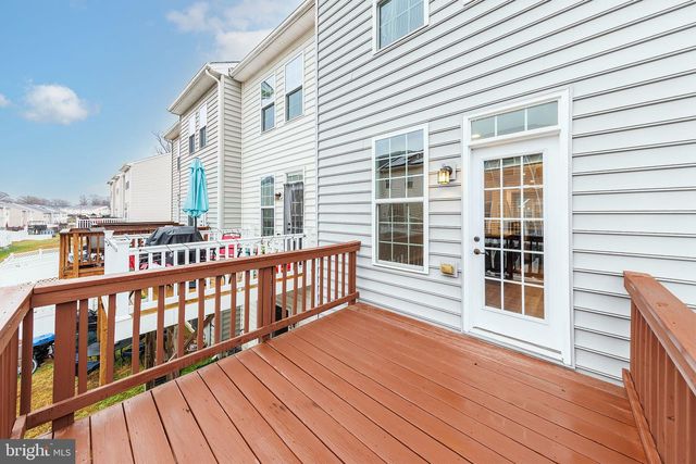 322 ROLLING VALLEY DR, Fredericksburg, VA 22405