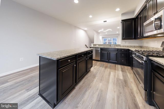 322 ROLLING VALLEY DR, Fredericksburg, VA 22405