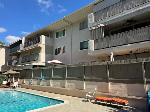 330 W California Boulevard 203, Pasadena, CA 91105