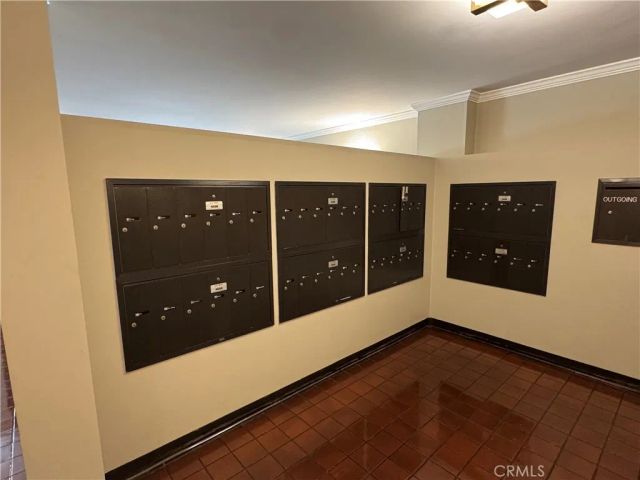 330 W California Boulevard 203, Pasadena, CA 91105