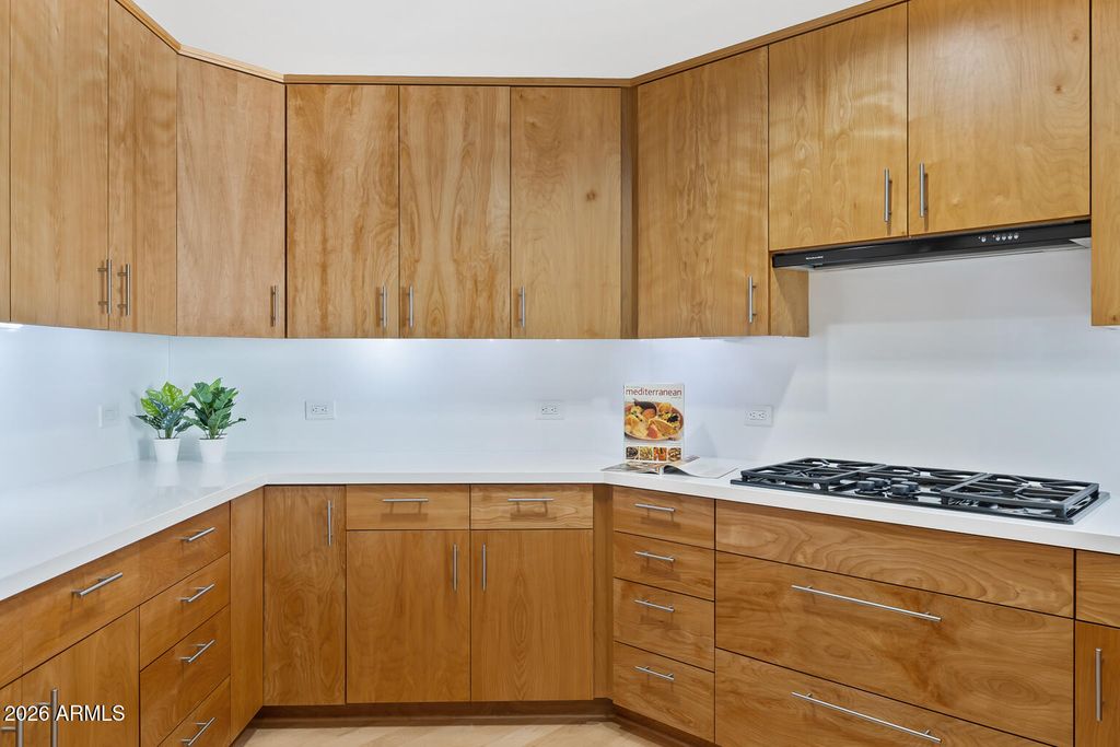 2402 E ESPLANADE Lane 704, Phoenix, AZ 85016 — photo 3