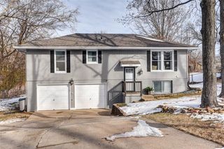 7314 NW 73rd Terrace, Kansas City, MO 64152