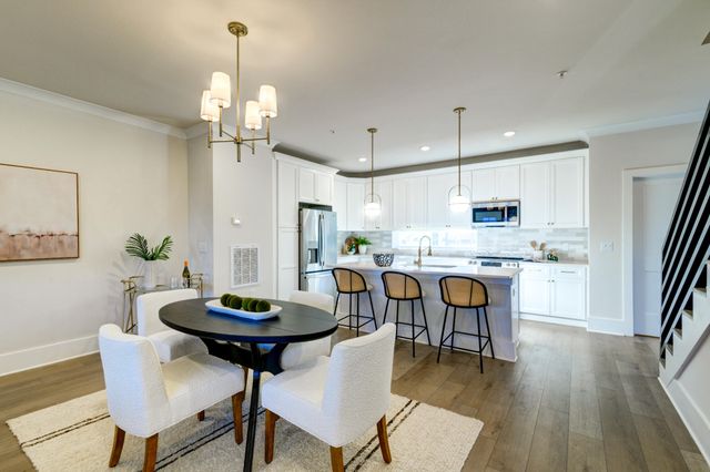 1150 Valdosta Street Unit 304, North Charleston, SC 29405