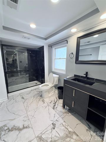 3743 Crosland Road, Winston Salem, NC 27106