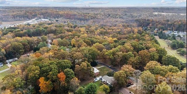 3743 Crosland Road, Winston Salem, NC 27106