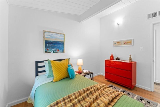 3266 3266 Knowland Ave, Oakland, CA 94619