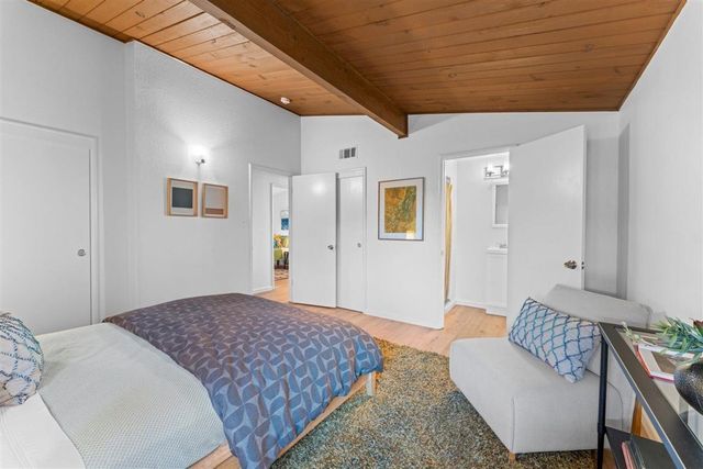 3266 3266 Knowland Ave, Oakland, CA 94619