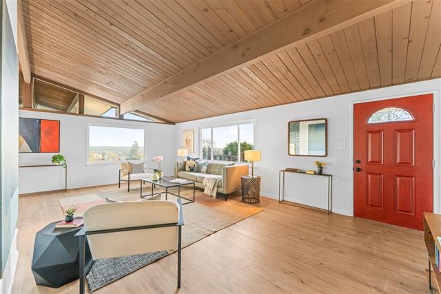 3266 3266 Knowland Ave, Oakland, CA 94619