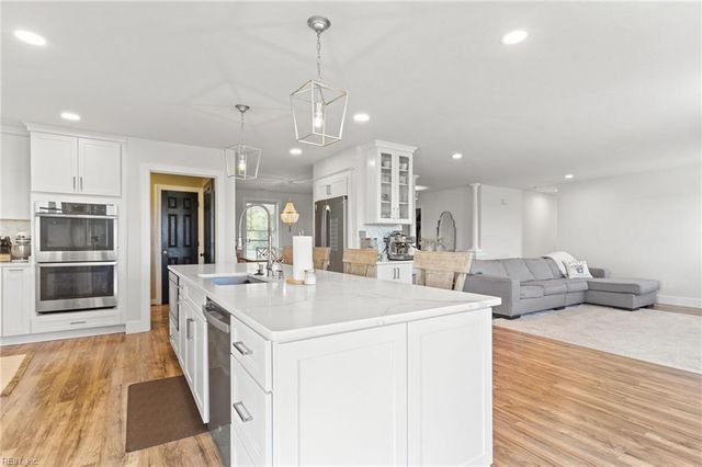 350 Princess Anne RD, Virginia Beach, VA 23457