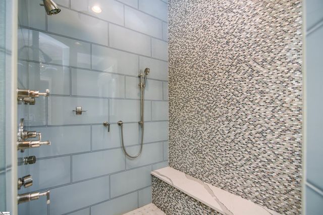 24 Rolleston Drive, Greenville, SC 29615