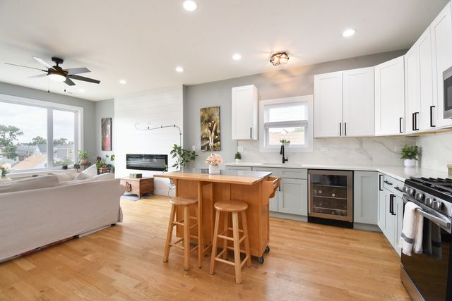 4942 W Belden Street 2, Chicago, IL 60639