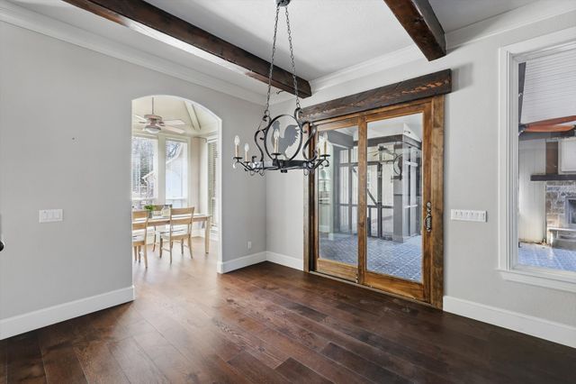 1014 Oak Tree Drive, Fort Worth, TX 76140