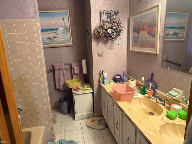 2217 Georgetown BLVD, Chesapeake, VA 23325