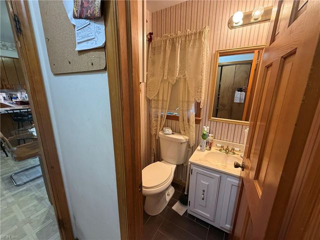 2217 Georgetown BLVD, Chesapeake, VA 23325