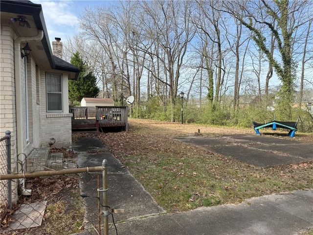 2217 Georgetown BLVD, Chesapeake, VA 23325