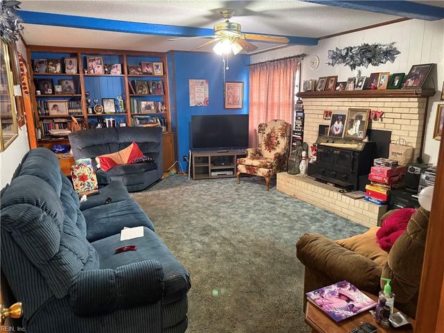 2217 Georgetown BLVD, Chesapeake, VA 23325