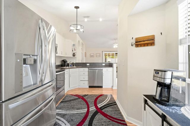 6 UNIONDALE PLACE, Palm Coast, FL 32164