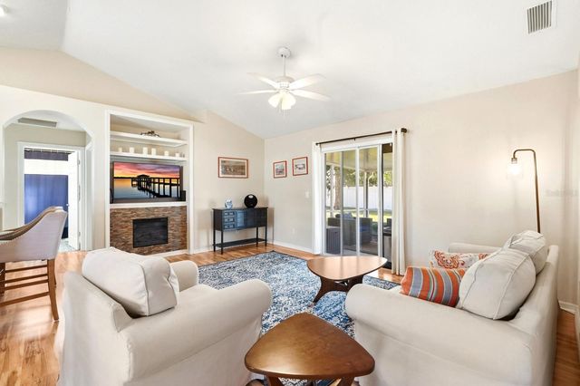 6 UNIONDALE PLACE, Palm Coast, FL 32164