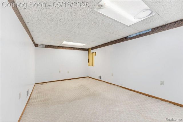 24435 Heritage Drive, Woodhaven, MI 48183