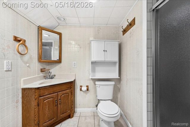 24435 Heritage Drive, Woodhaven, MI 48183