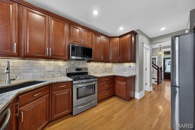 3940 Shaw Boulevard, St Louis, MO 63110