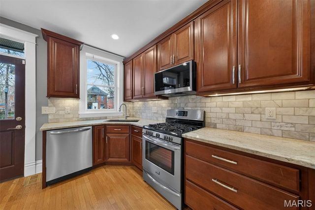 3940 Shaw Boulevard, St Louis, MO 63110