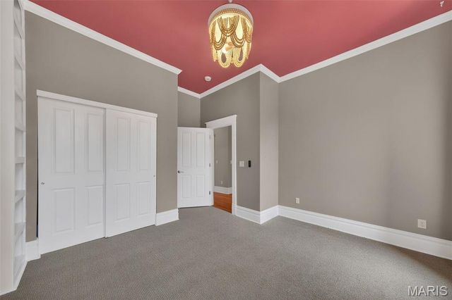 3940 Shaw Boulevard, St Louis, MO 63110