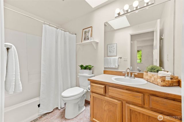 811 Union Avenue, Steilacoom, WA 98388