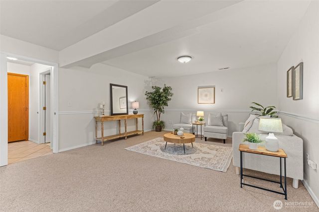 811 Union Avenue, Steilacoom, WA 98388