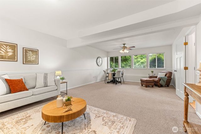 811 Union Avenue, Steilacoom, WA 98388