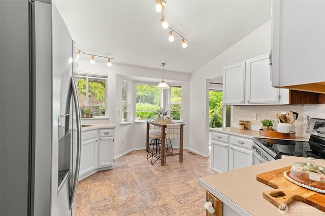 811 Union Avenue, Steilacoom, WA 98388