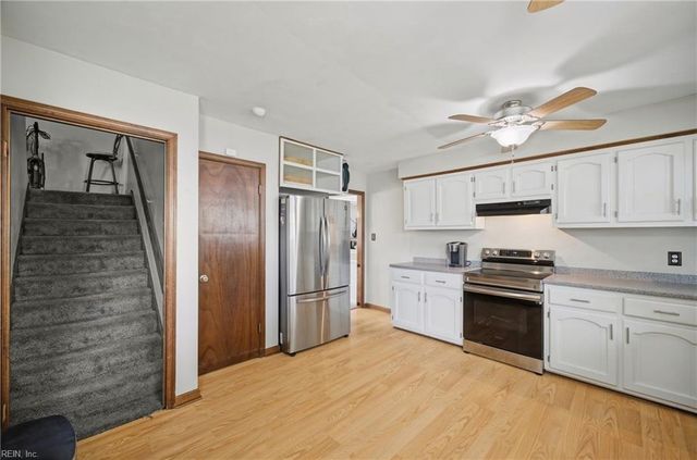 904 Levee CT, Chesapeake, VA 23323