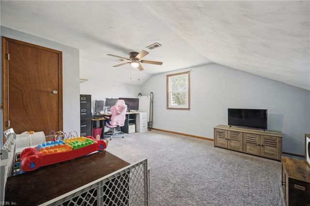 904 Levee CT, Chesapeake, VA 23323