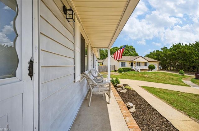 904 Levee CT, Chesapeake, VA 23323