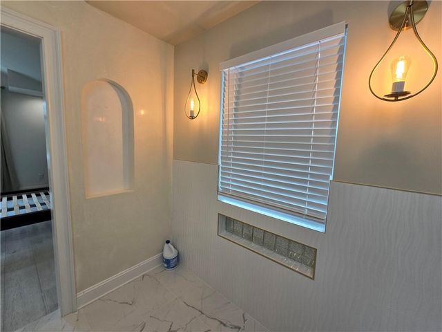 2820 Lullwater Drive, Gainesville, GA 30506