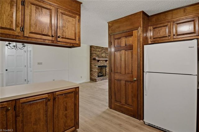 5958 Hauser Farm Road, Pfafftown, NC 27040