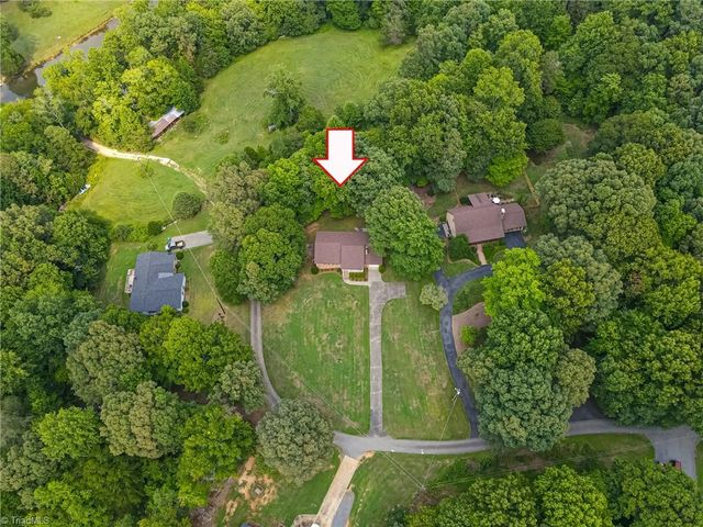 5958 Hauser Farm Road, Pfafftown, NC 27040