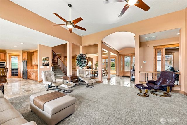 16905 135th Avenue Ct E, Puyallup, WA 98374