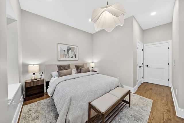 10 Grant St, Boston, MA 02125