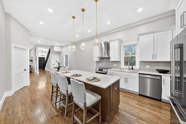 10 Grant St, Boston, MA 02125