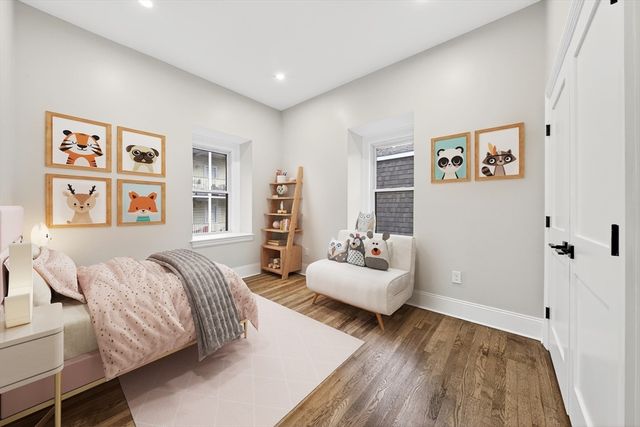 10 Grant St, Boston, MA 02125