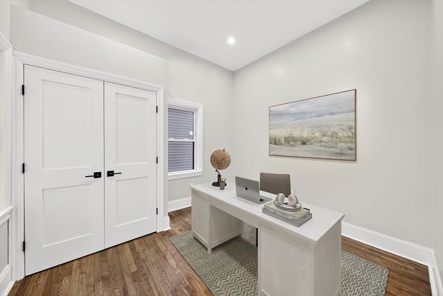 10 Grant St, Boston, MA 02125