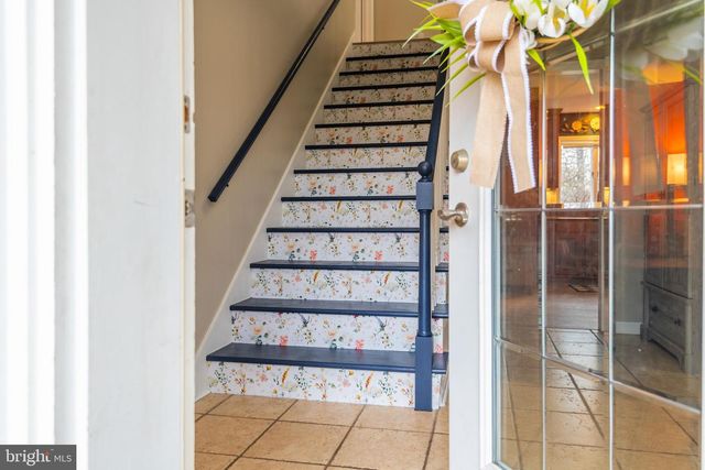 1125 HAYMAKER RD, State College, PA 16801